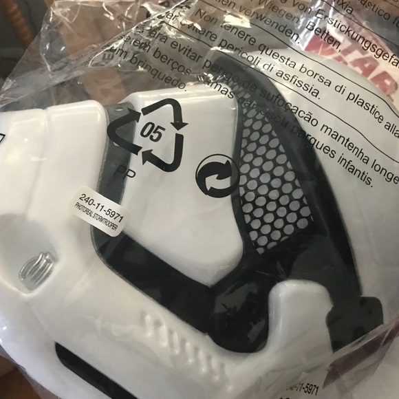 New Star Wars Execution Trooper Kids Costume - Picture 7 of 8